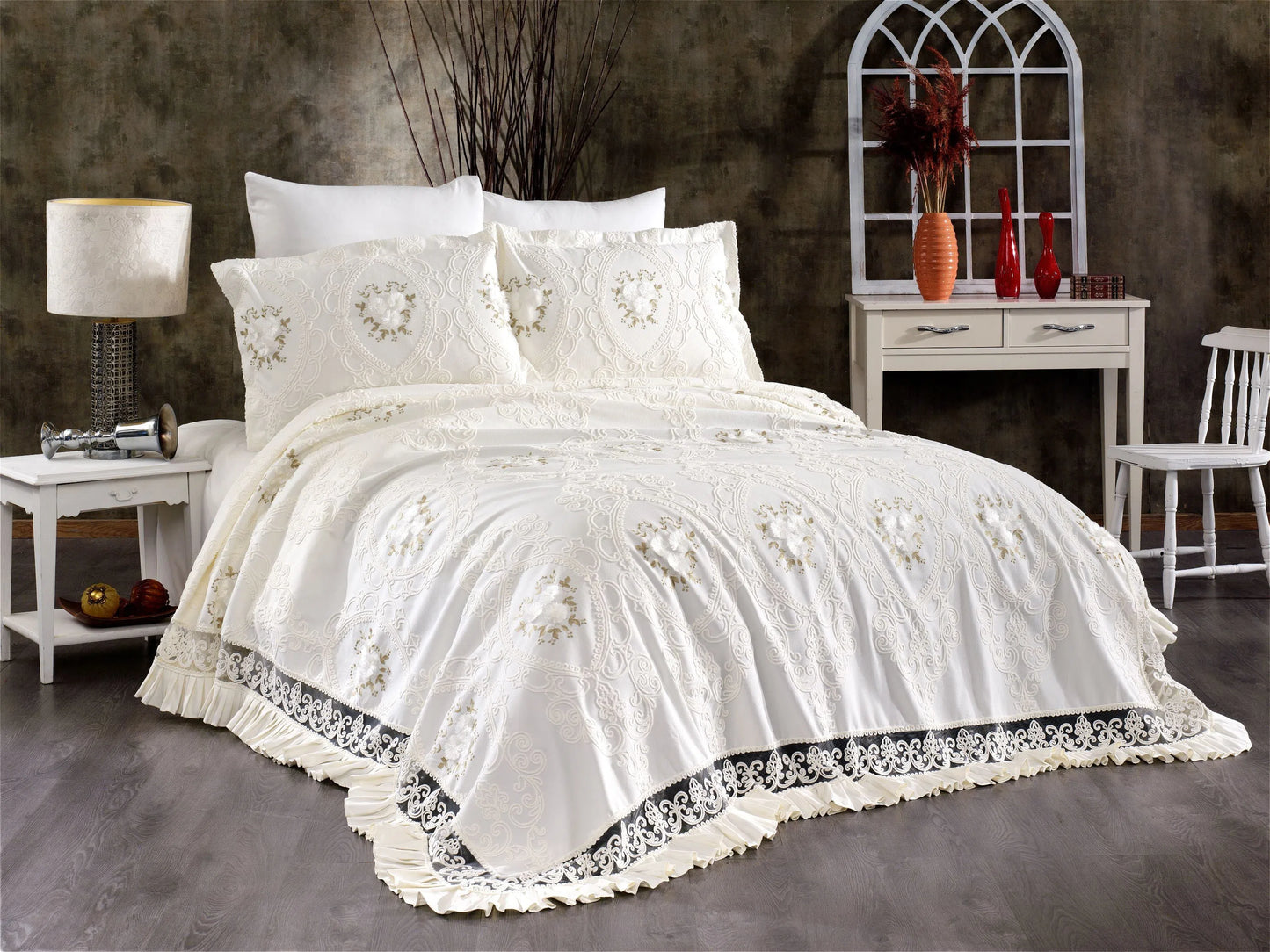Batik Yatak/Pike Takımı Jakarlı Şönil Pike Çeyiz 6'lı Set DMP-YTKM6-BTK